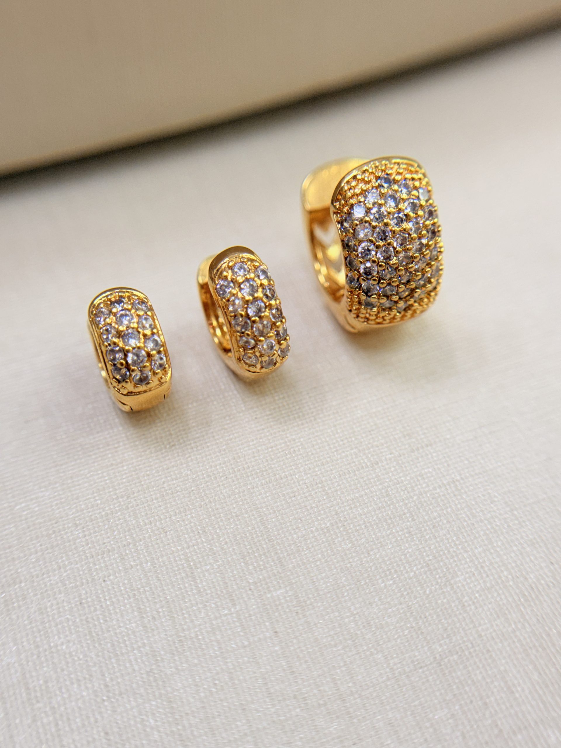 Brinco Trio Argola Grossa Cravejada