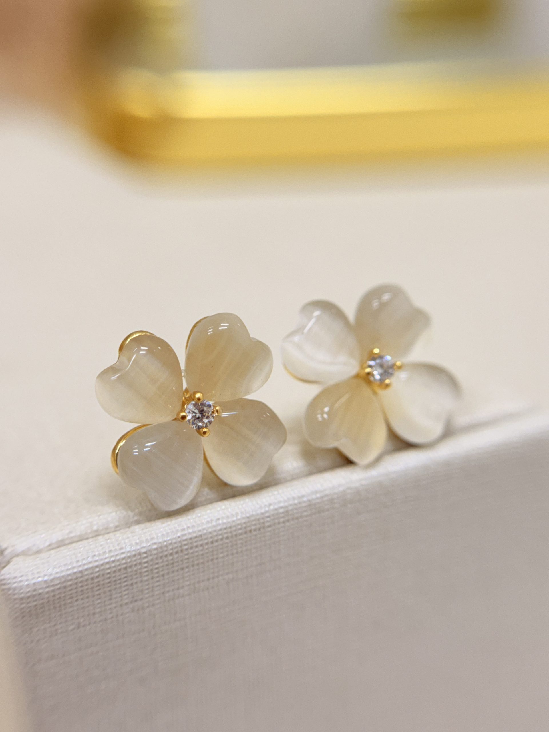 Brinco Flor Madre Madre Pérola