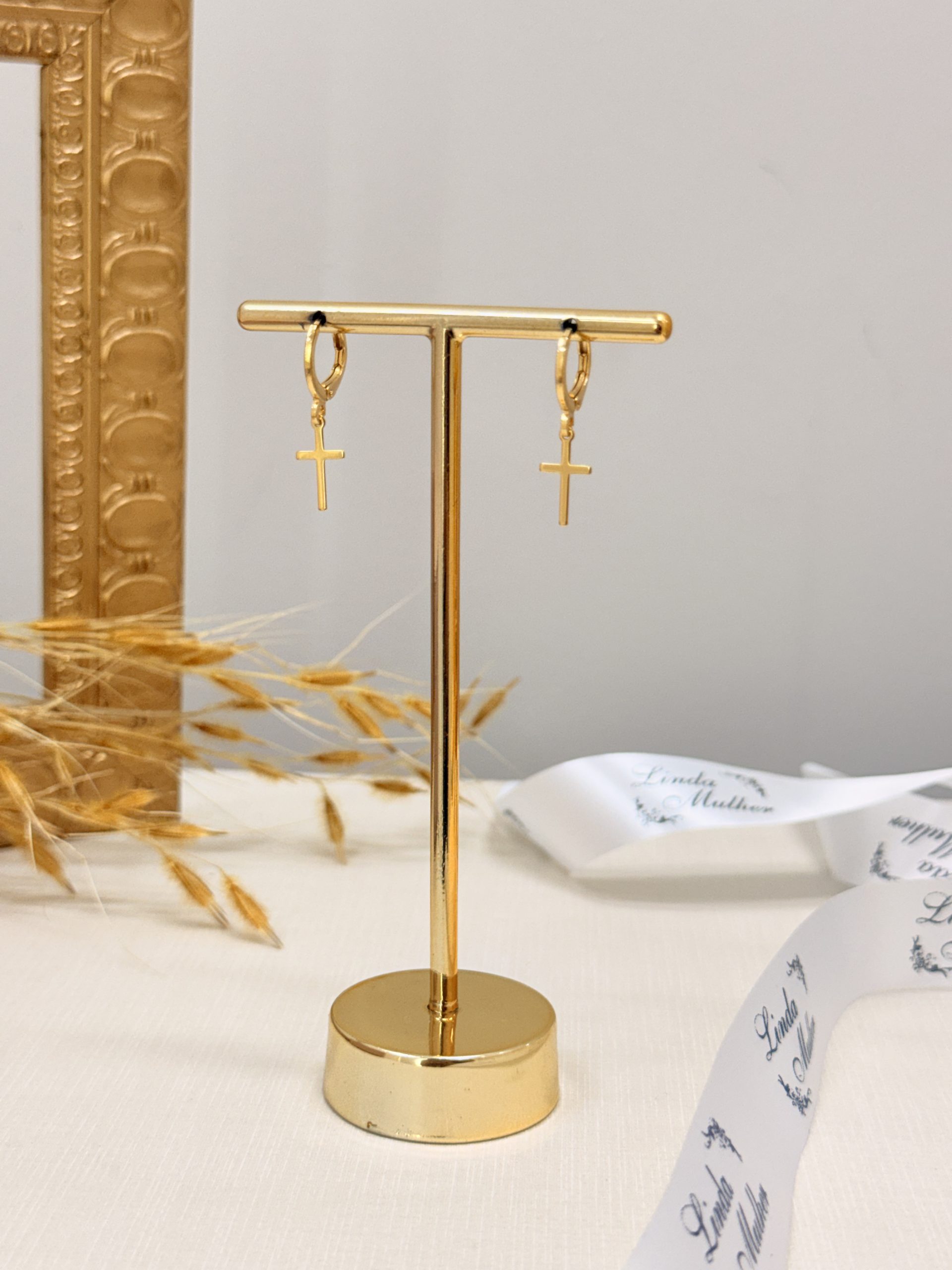 Brinco Argola Pingente Cruz