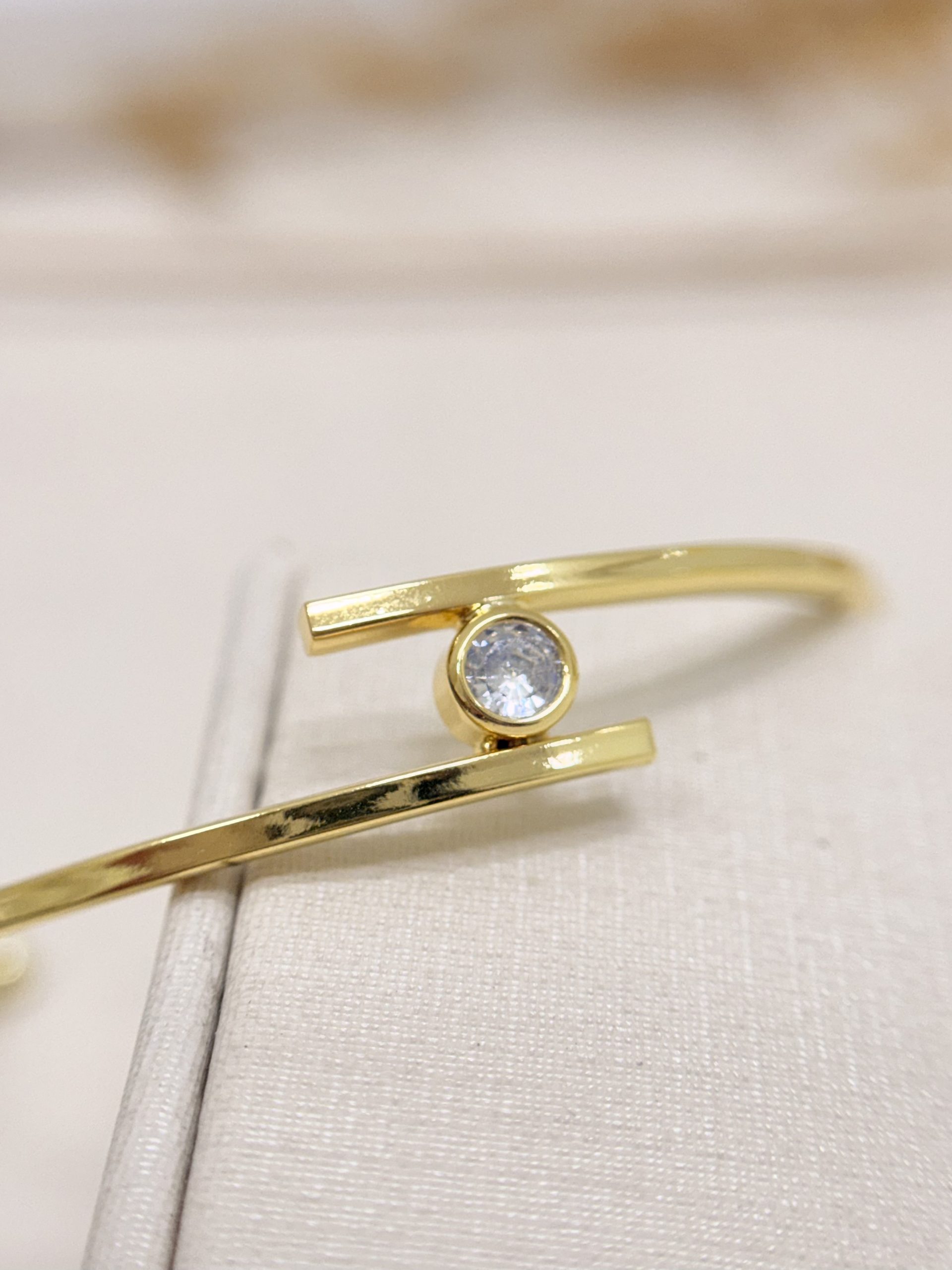 Bracelete Ajustàvel com Ponto de Luz - Imagem 3