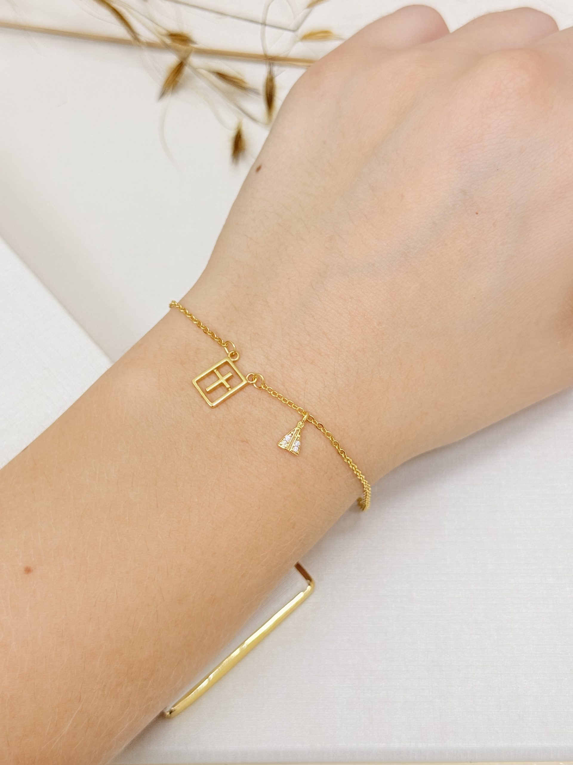 Pulseira Medalha Cruz e Nossa Senhora