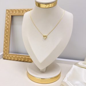 Colar Coração Vazado Minimalista